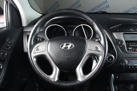 Hyundai ix35, 2.0 л, АТ, 2013 фото 11