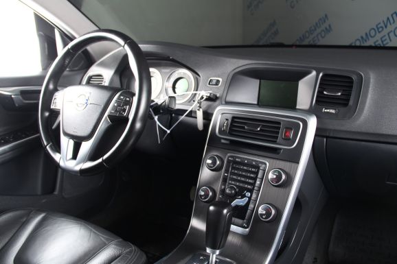 Volvo S60, 1.6 л, АТ, 2012 фото 12
