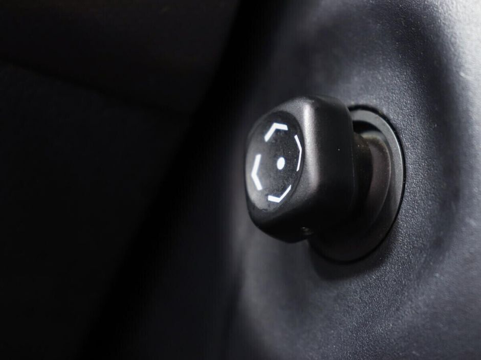 Toyota Land Cruiser Prado, 3.0 л, АТ, 2011 фото 2