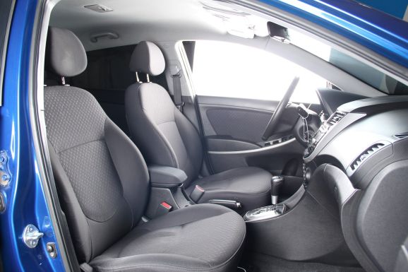 Hyundai Solaris, 1.4 л, АТ, 2014 фото 2