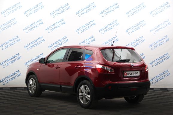 Nissan Qashqai LE+, 2.0 л, Вариатор, 2012 фото 6