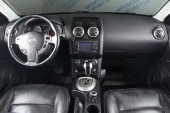 Nissan Qashqai LE+, 2.0 л, CVT, 2012 фото 7