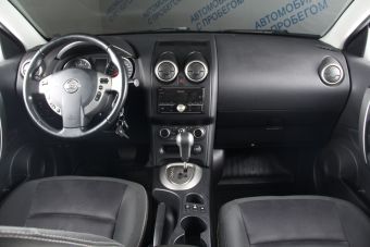 Nissan Qashqai, 2.0 л, CVT, 2012 фото 10