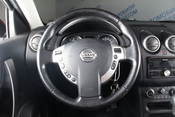 Nissan Qashqai, 2.0 л, Вариатор, 2012 фото 11