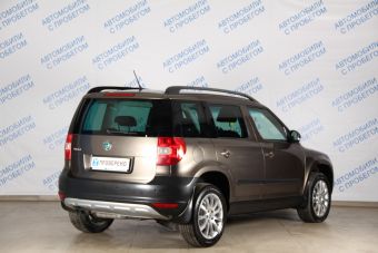 Skoda Yeti, 1.8 л, РКПП, 2013 фото 4