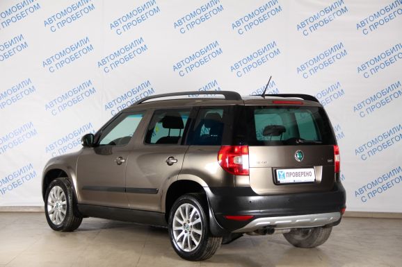 Skoda Yeti, 1.8 л, Робот, 2013 фото 6