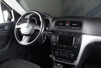 Skoda Yeti, 1.8 л, РКПП, 2013 фото 12