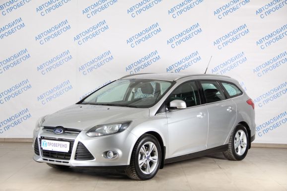 Ford Focus, 2.0 л, Робот, 2013 фото 3