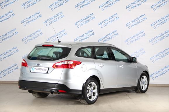 Ford Focus, 2.0 л, Робот, 2013 фото 4