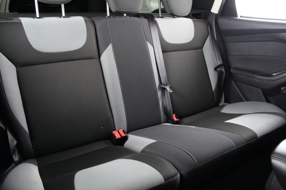 Ford Focus, 2.0 л, Робот, 2013 фото 1