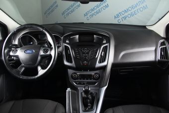 Ford Focus, 1.6 л, МКПП, 2013 фото 10