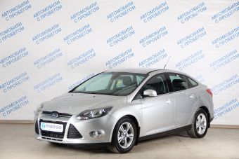 Ford Focus, 1.6 л, РКПП, 2012 фото 3