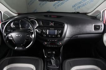 Kia Ceed, 1.6 л, АКПП, 2013 фото 10