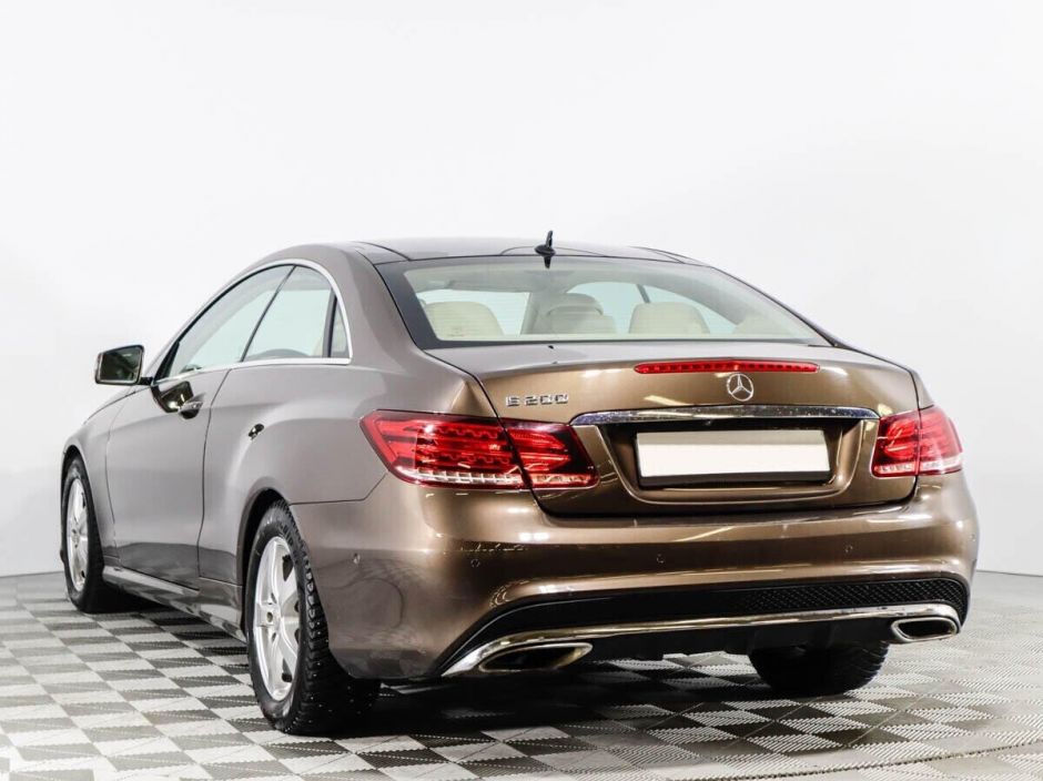 Mercedes-Benz E-Класс, 2.0 л, АТ, 2016 фото 6