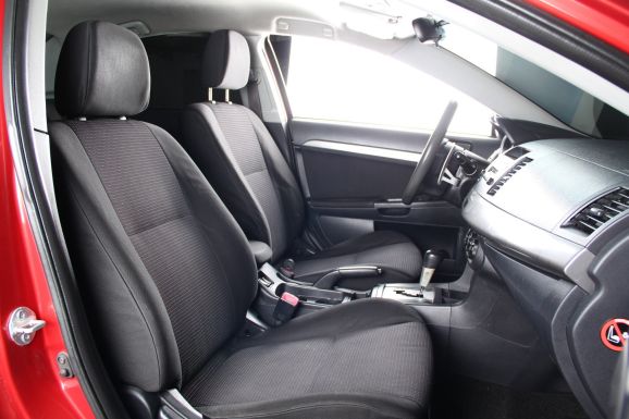 Mitsubishi Lancer, 2.0 л, Вариатор, 2007 фото 2