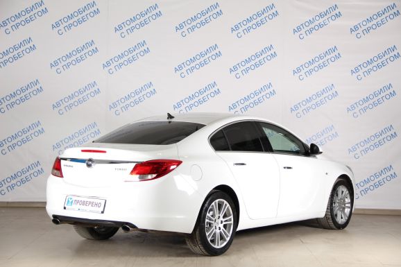 Opel Insignia, 2.0 л, АТ, 2011 фото 4