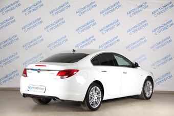 Opel Insignia, 2.0 л, АКПП, 2011 фото 4