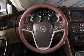 Opel Insignia, 2.0 л, АКПП, 2011 фото 11