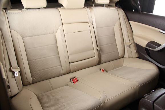 Opel Insignia, 2.0 л, АТ, 2011 фото 1