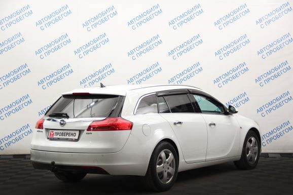 Opel Insignia, 2.0 л, АТ, 2010 фото 5