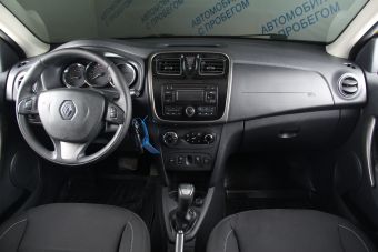 Renault Sandero, 1.6 л, РКПП, 2015 фото 10