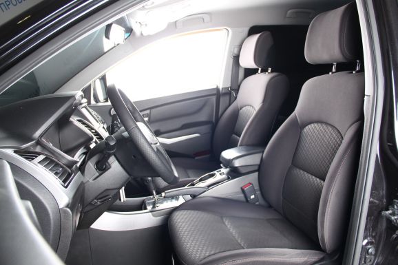 SsangYong Actyon, 2.0 л, АТ, 2014 фото 8