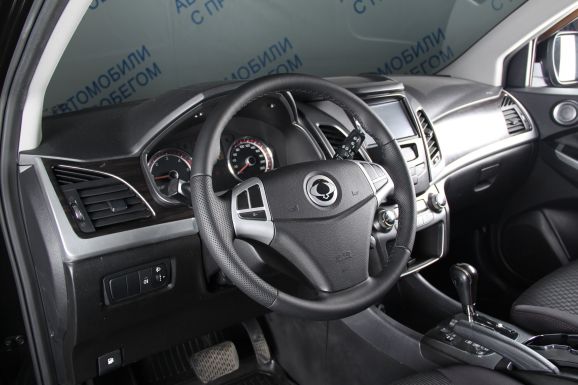 SsangYong Actyon, 2.0 л, АТ, 2014 фото 9