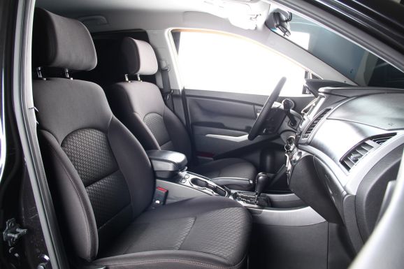 SsangYong Actyon, 2.0 л, АТ, 2014 фото 2