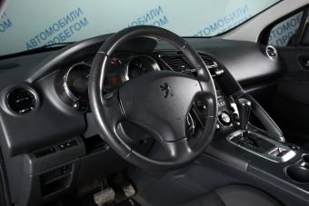 Peugeot 3008, 1.6 л, АКПП, 2013 фото 9