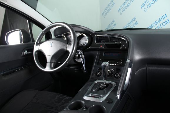 Peugeot 3008, 1.6 л, АТ, 2013 фото 13