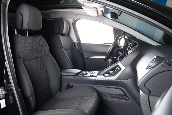 Peugeot 3008, 1.6 л, АТ, 2013 фото 2