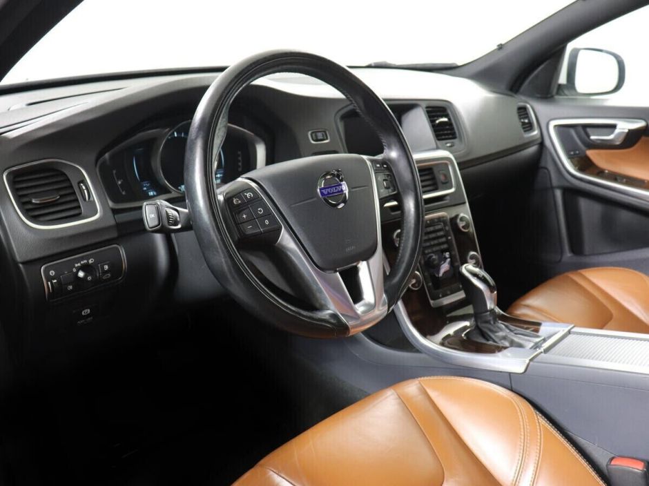 Volvo S60, 2.5 л, АТ, 2014 фото 7