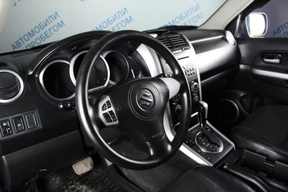 Suzuki Grand Vitara, 2.0 л, АТ, 2007 фото 9