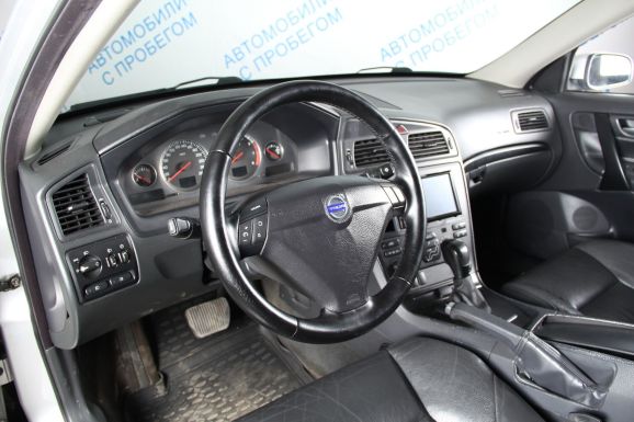 Volvo S60, 2.5 л, АТ, 2008 фото 9