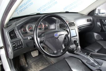 Volvo S60, 2.5 л, АКПП, 2008 фото 9