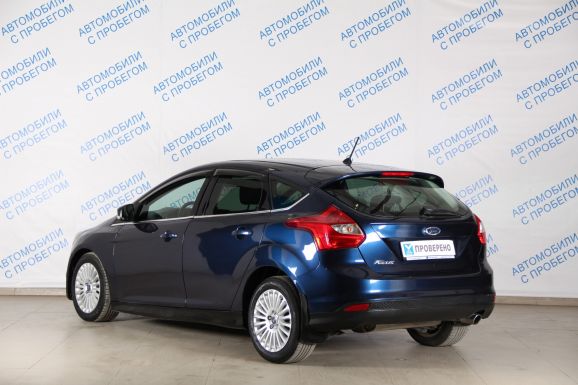 Ford Focus, 2.0 л, Робот, 2014 фото 6