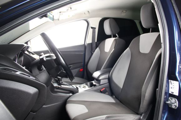 Ford Focus, 2.0 л, Робот, 2014 фото 8