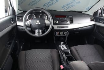 Mitsubishi Lancer, 1.5 л, АКПП, 2011 фото 10