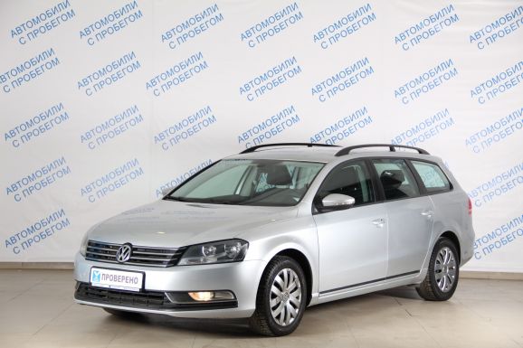 Volkswagen Passat Trendline, 1.4 л, Робот, 2011 фото 3