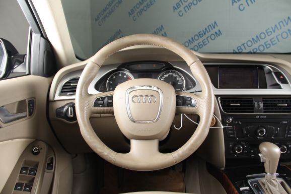 Audi A4, 1.8 л, Вариатор, 2011 фото 11