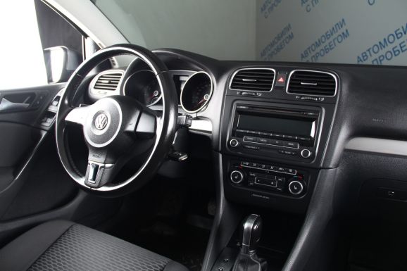 Volkswagen Golf, 1.6 л, Робот, 2012 фото 12