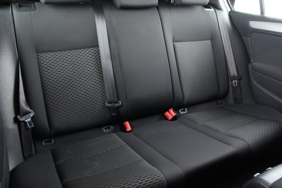 Volkswagen Golf, 1.6 л, Робот, 2012 фото 1