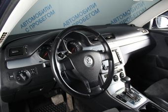 Volkswagen Passat, 2.0 л, АКПП, 2010 фото 9