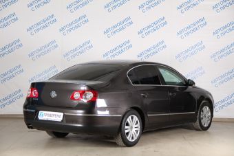 Volkswagen Passat, 1.8 л, РКПП, 2009 фото 4