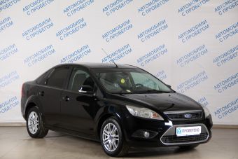 Ford Focus, 1.6 л, МКПП, 2011 фото 5