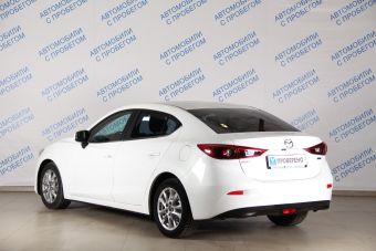 Mazda 3, 1.5 л, АКПП, 2015 фото 6