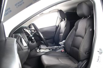 Mazda 3, 1.5 л, АКПП, 2015 фото 8