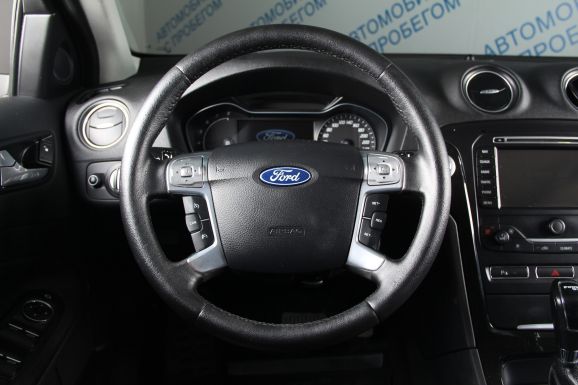 Ford Mondeo, 2.0 л, Робот, 2012 фото 11