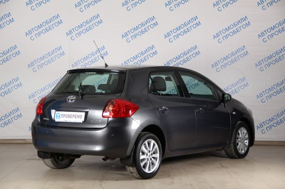 Toyota Auris, 1.6 л, Робот, 2008 фото 4