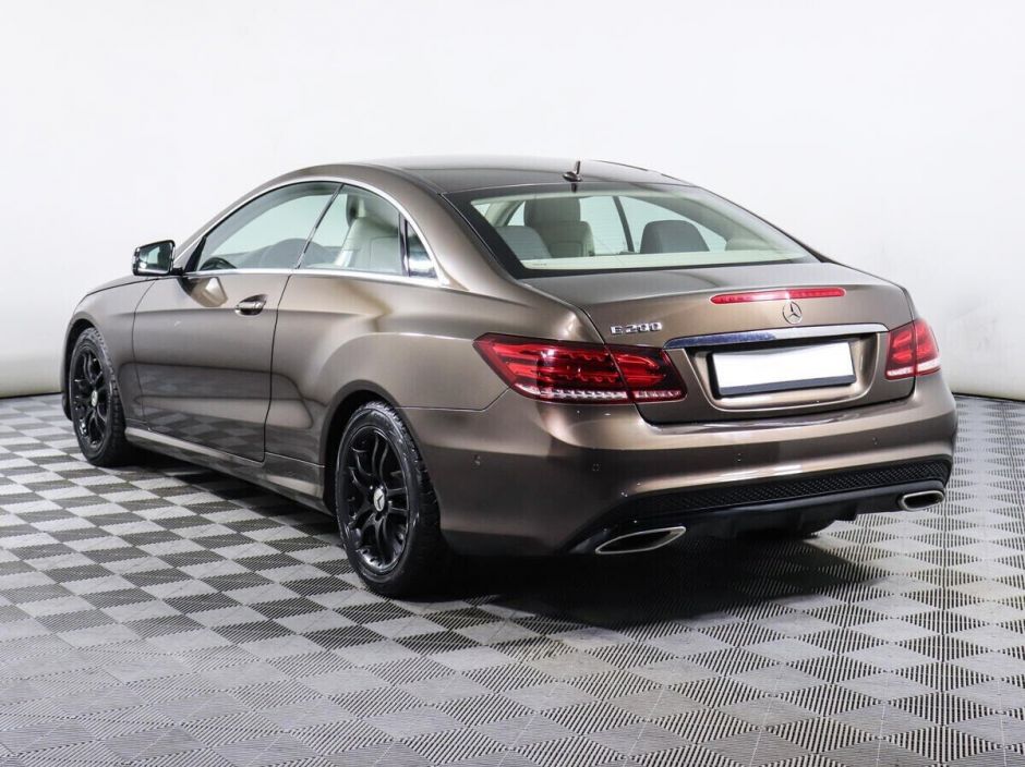 Mercedes-Benz E-Класс, 2.0 л, АТ, 2015 фото 6